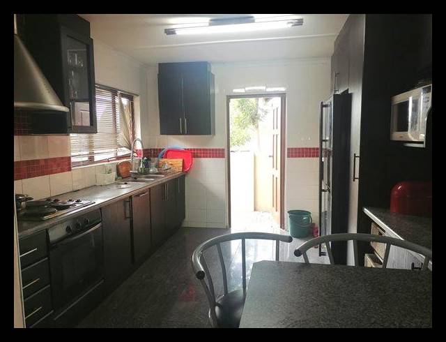 3 BEDROOM HOUSE FOR SALE IN VELD EN VLEI